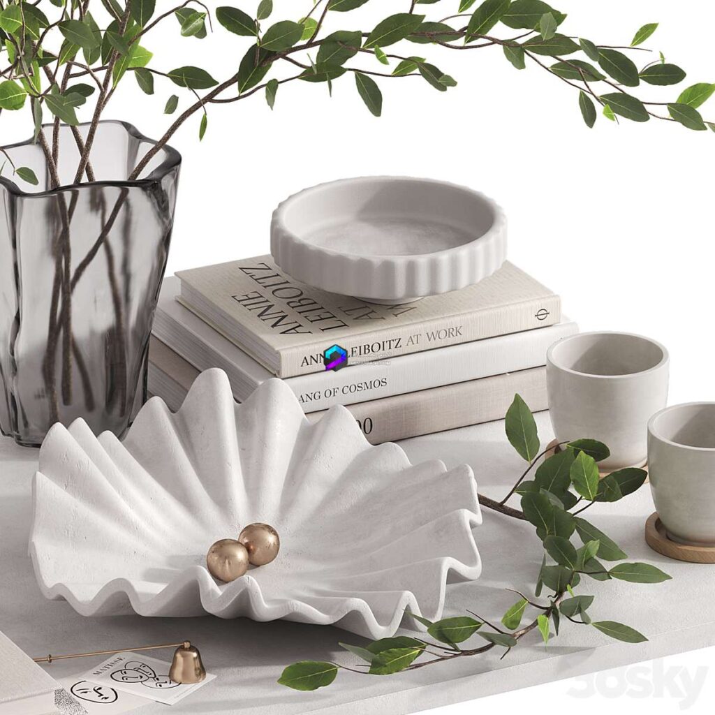 Decorative set with Meridian Lamp.