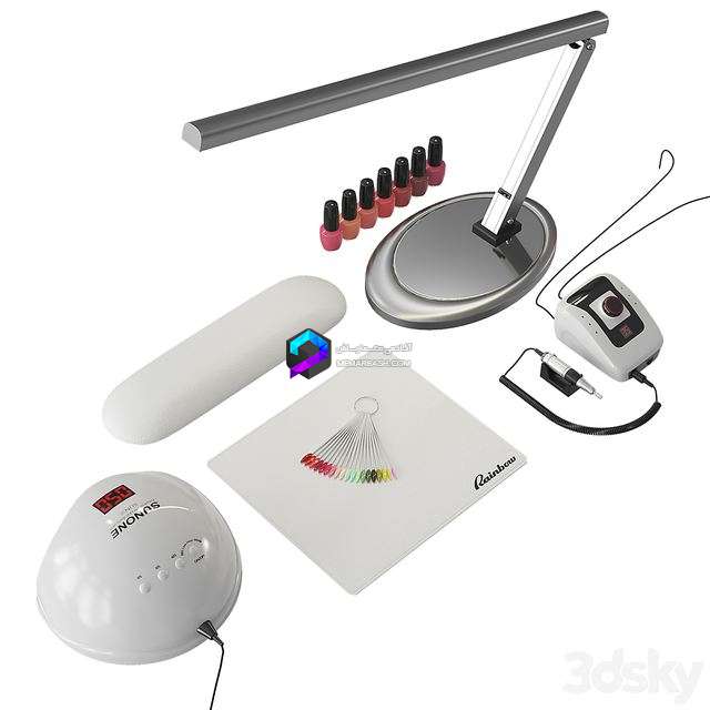 مدل سه بعدی ست مانیکور و دستگاه خشک کن یو وی | Manicure Set
